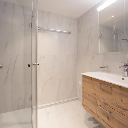 Le Bristol C32 By Interhome * Вилларс-Сур-Оллон