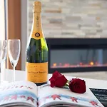 Le Bristol C32 By Interhome *